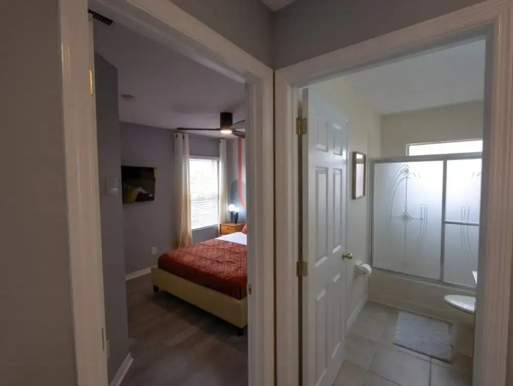 Six Bed Pool Villa in Resort -Close to Disney