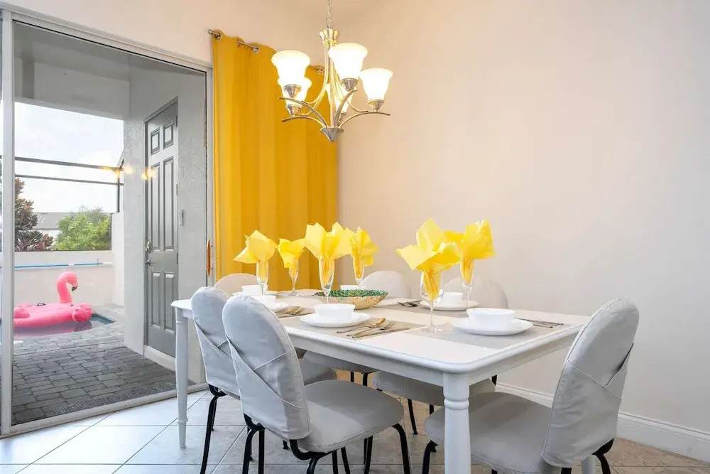 3Bd Sleeps8 With Pool Close to Disney Festival 220