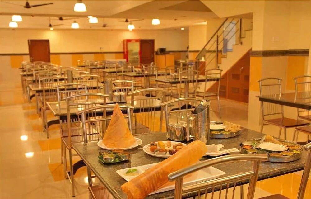Dhanunjayas Luxury Hotel