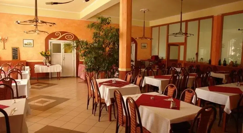 Pannon Hotel