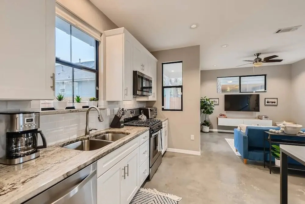 Eastside Escape By Boutiq