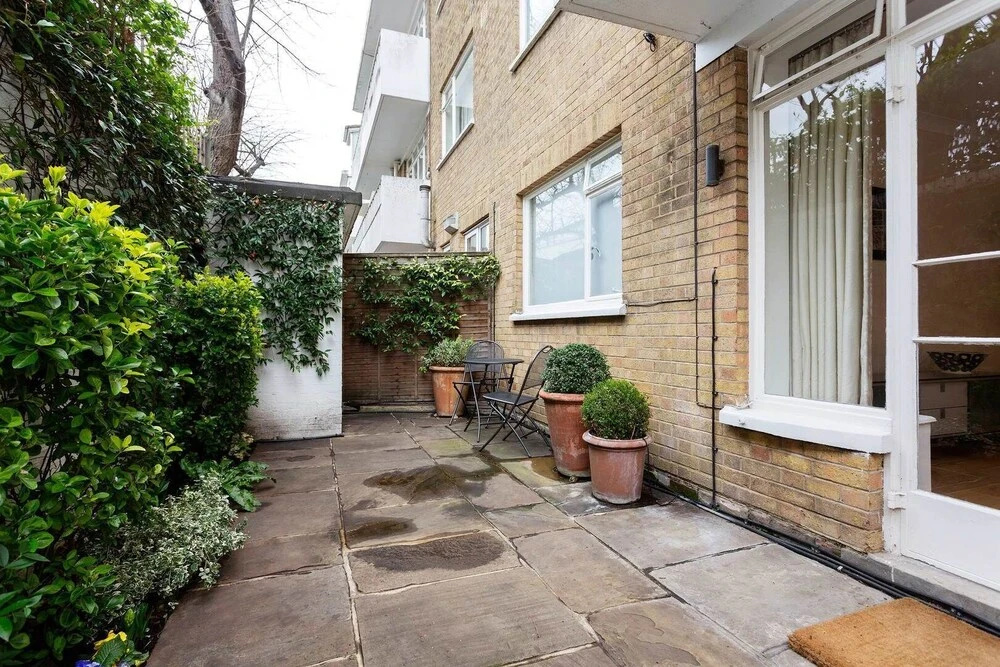 The Secret Chelsea Garden