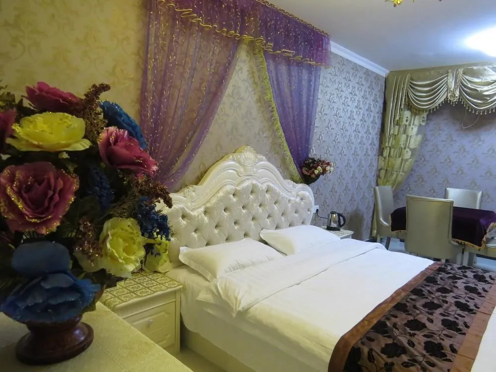 River Bank Courtyard Theme Apartment- Chongqing
