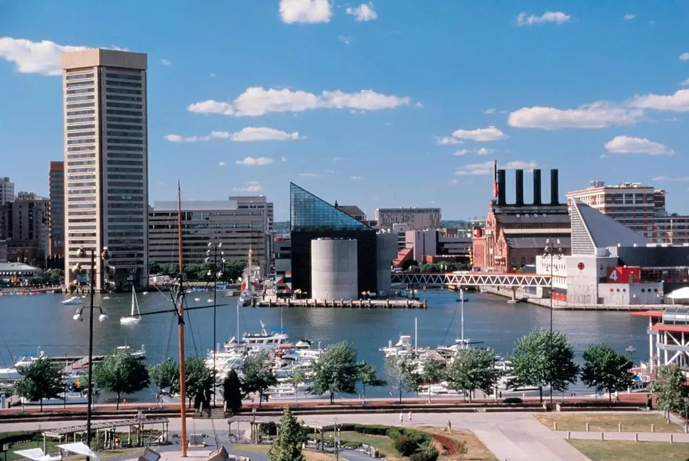 Roomza Inner Harbor at Lord Baltimore