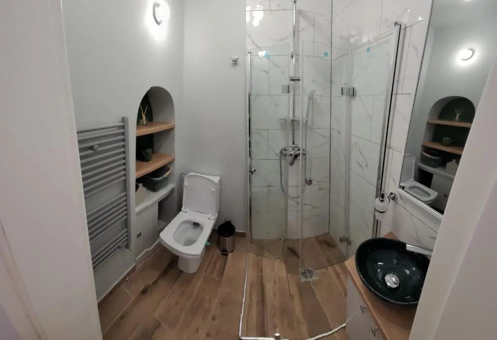 B8 - Spacious, Charming Apartment in Central Sibiu