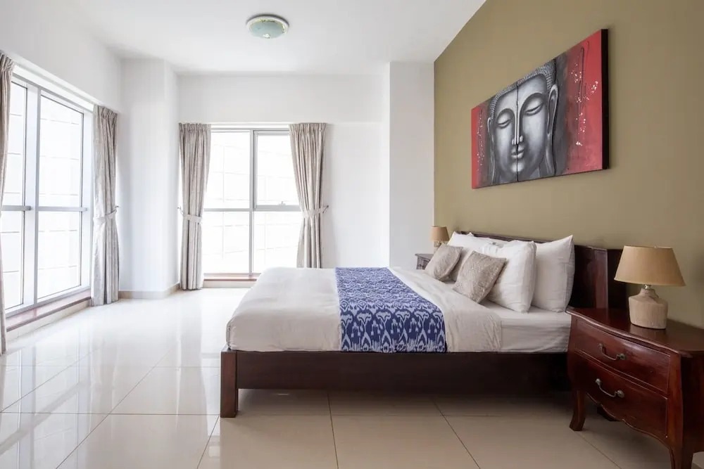 Stylish 2BR Apartment In Business Bay
