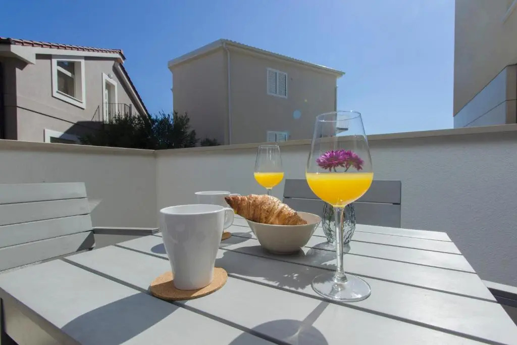 Apartments Zorka