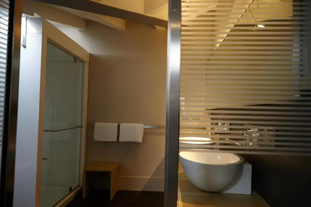 Active Hotel