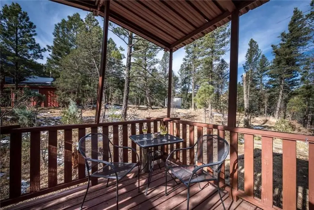 Antler Crossing - Two Bedroom Cabin