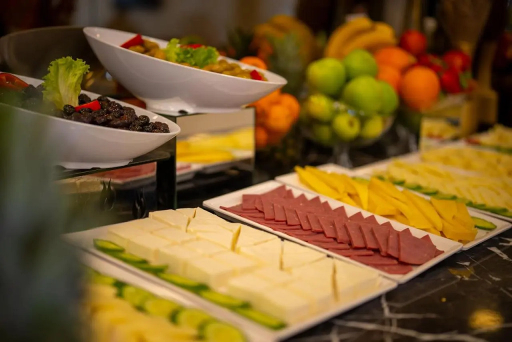 Mari Suites Hotel