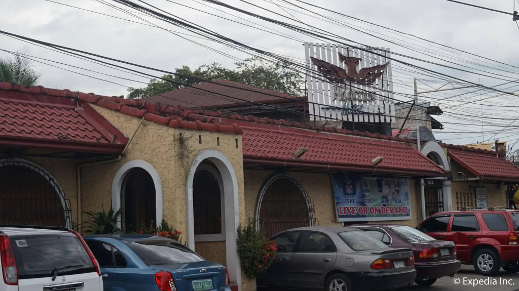 Phoenix Hotel