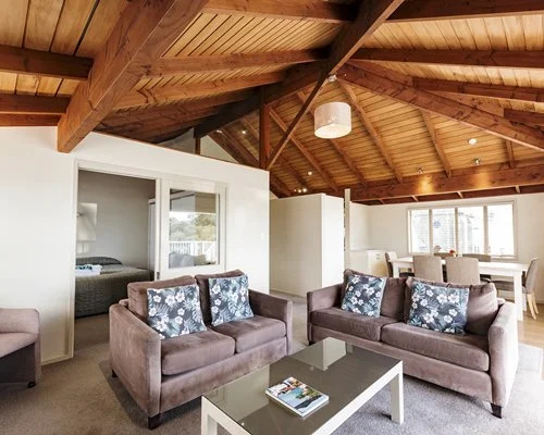 Busby Manor