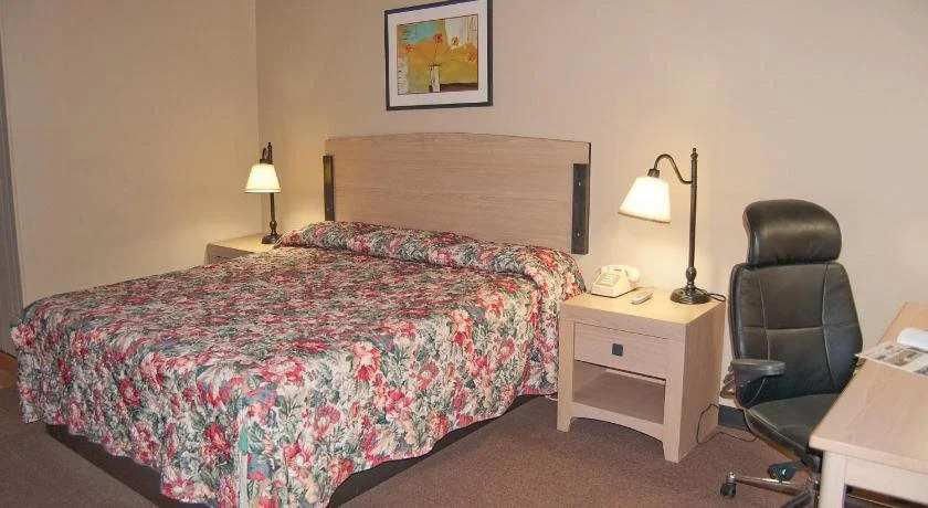American Inn & RV Park