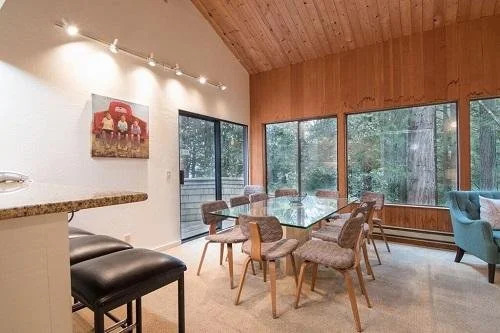 U S F 5 Br home by RedAwning