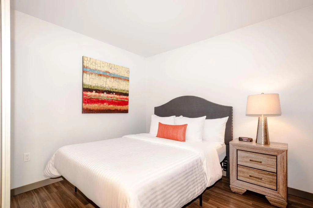 Oakwood Seattle South Lake Union
