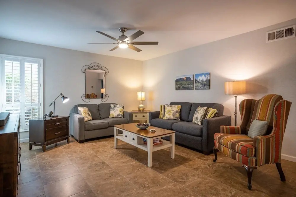 Scottsdale Miller 2 Bedroom Condo by RedAwning