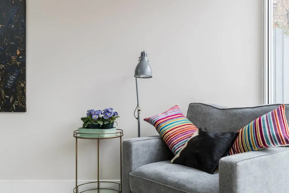 Gorgeous 5 Bed / Sleeps 10 - in Battersea Village