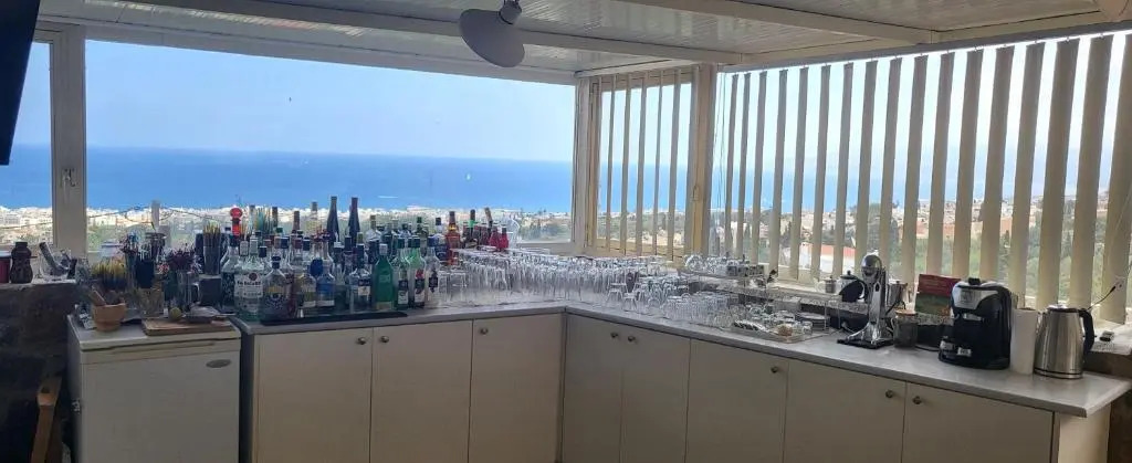 Korifi Cabana Piskopiano