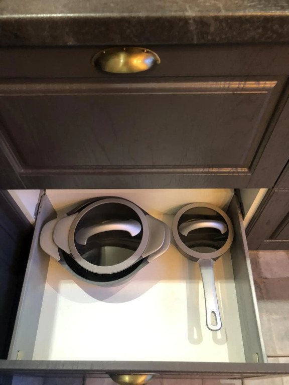 Апартаменты на улице Подполковника Иванникова, 16