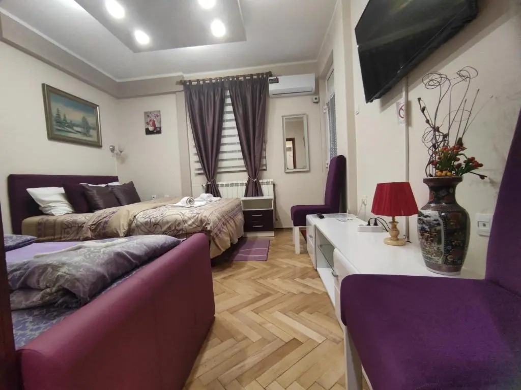Apartments & Rooms -PANORAMA MDLL BELGRADE