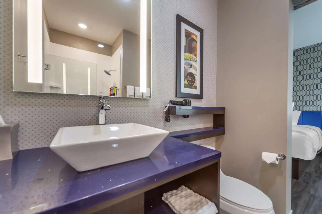 GLō Best Western Dawley Farms In Sioux Falls