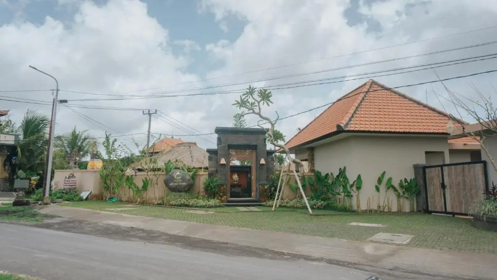Auma Villa by Prasi