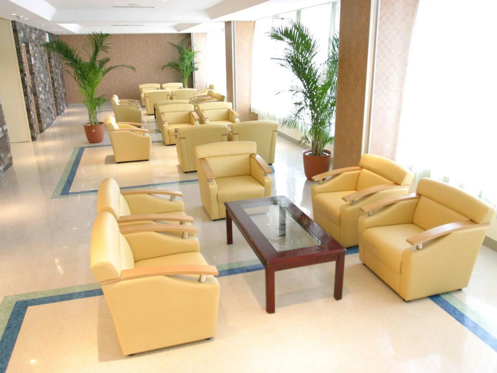 Suwa Lakeside Hotel