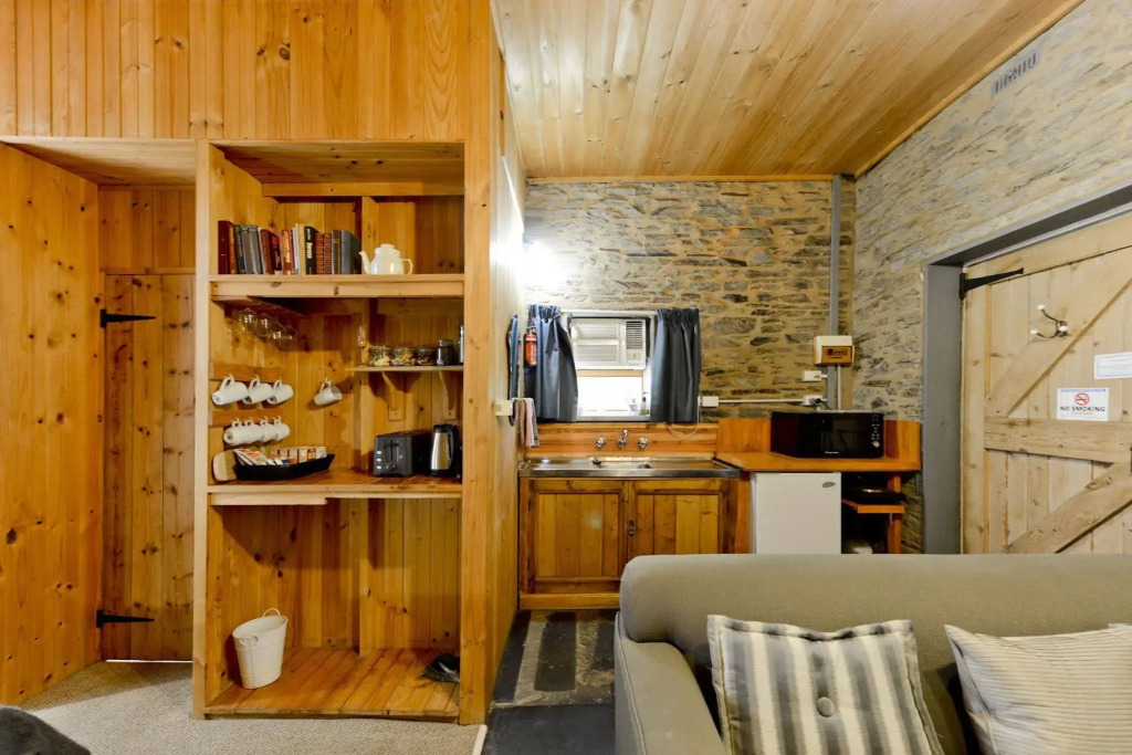 Reillys Wines Heritage Cottages