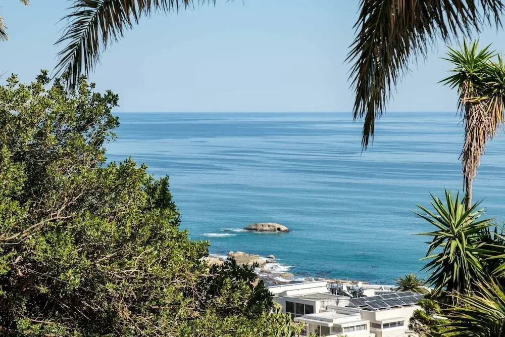 2-br Camps Bay Apartment With Pool Atlantic Tide