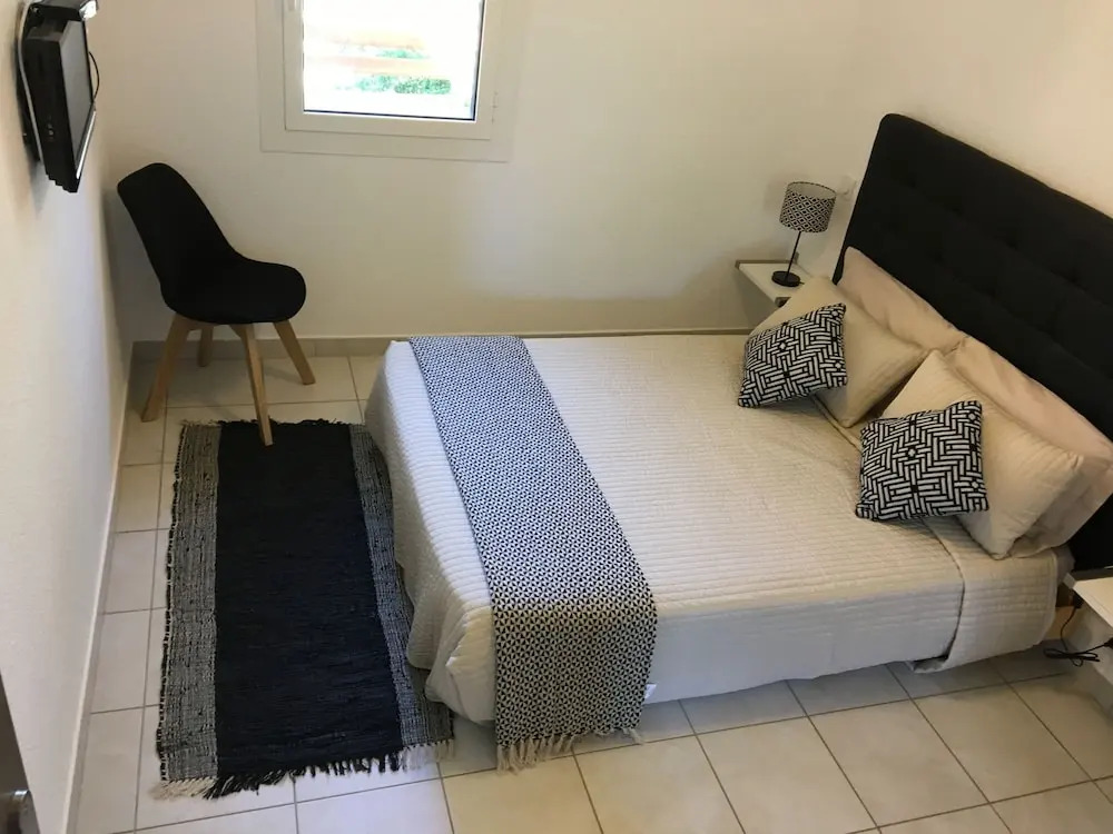 Residence Bellavista à Santa Giulia, proche de la plage et vue mer