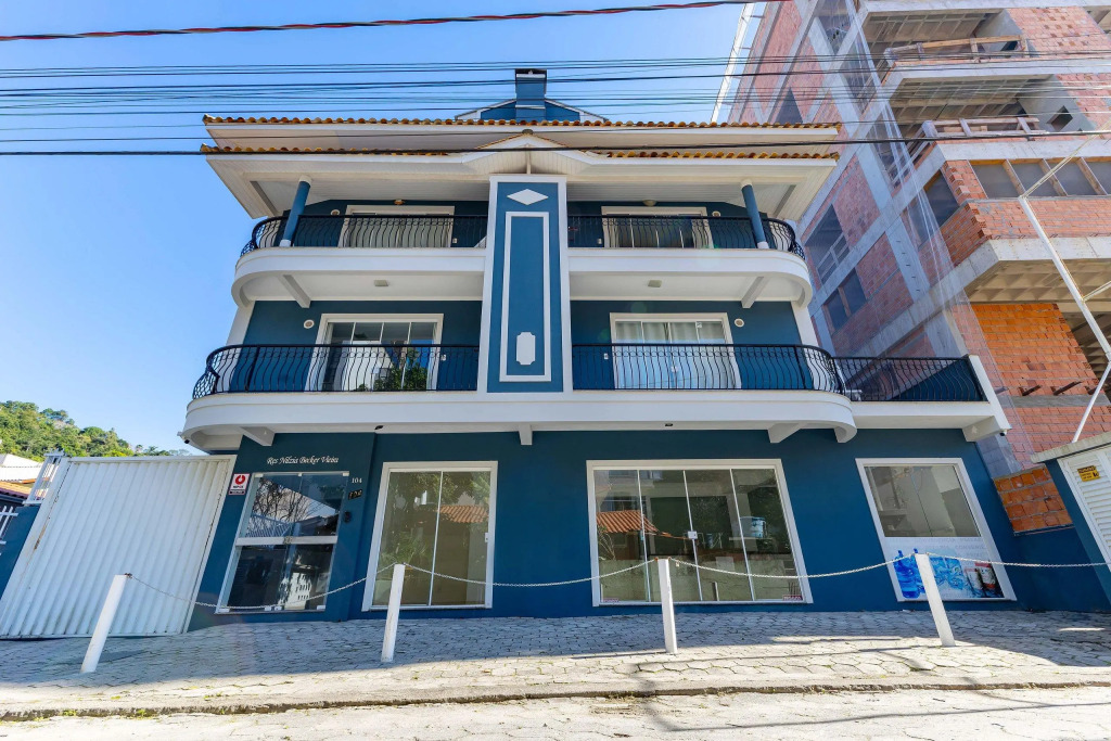 Excelente Apartamento 190m da Praia de bombinhas - 3 dorms 6 pessoas