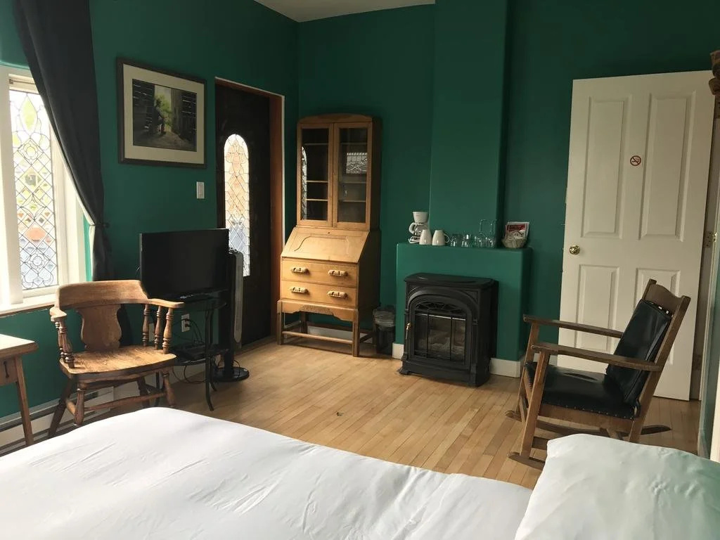 The Inn at Tough City