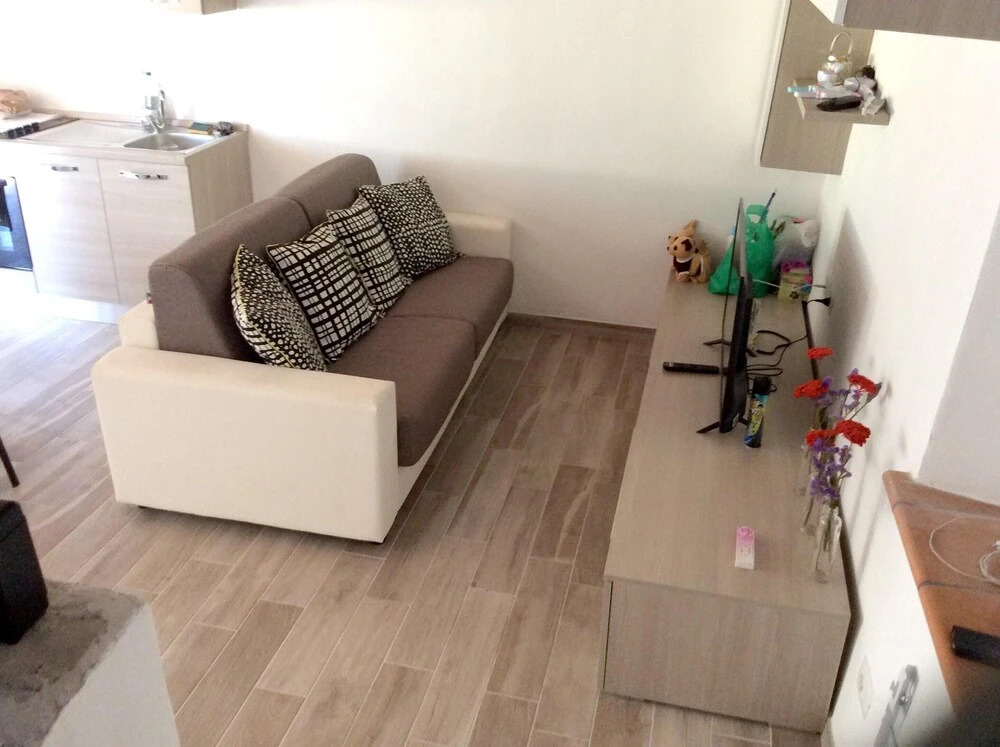House With 2 Bedrooms in Sassofortino, With Enclosed Garden Near the Beach