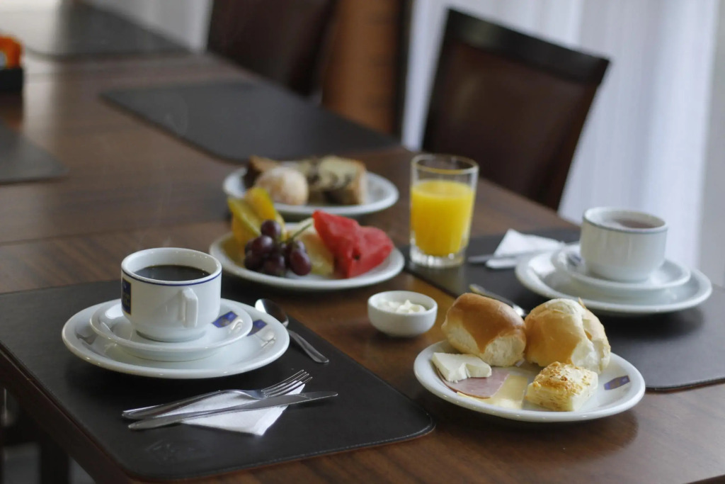 SKY VILLE HOTEL GRAMADO - Localização privilegiada entre Gramado e Canela