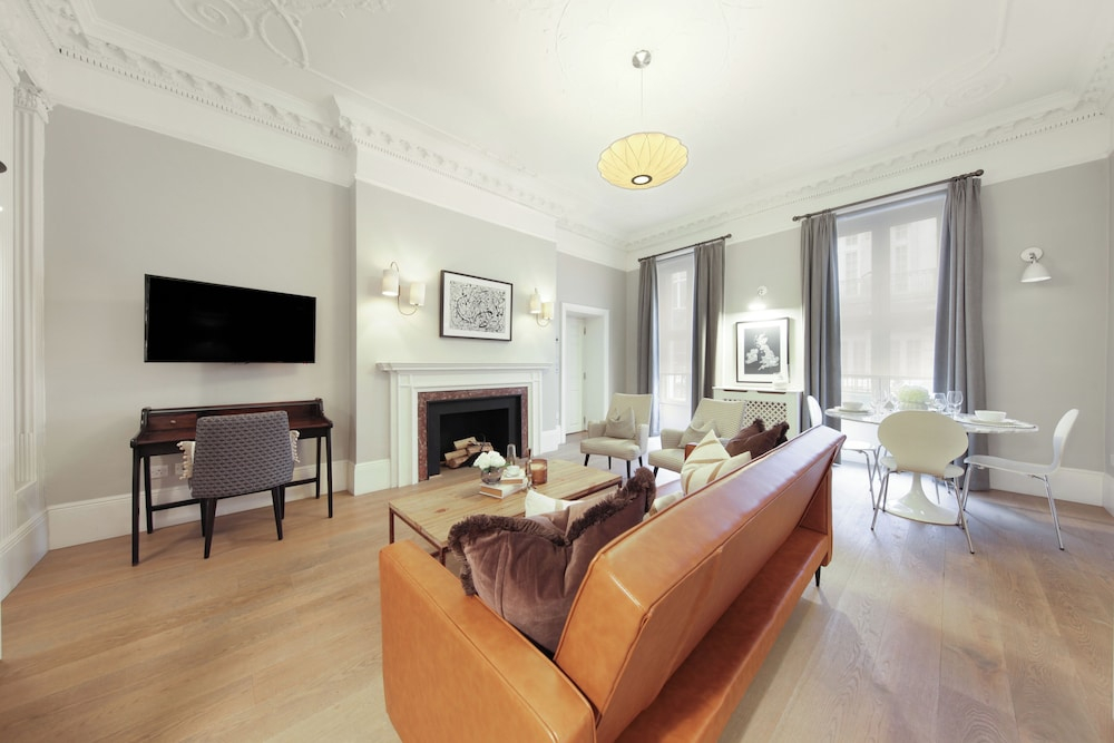 Hertford Flat 16