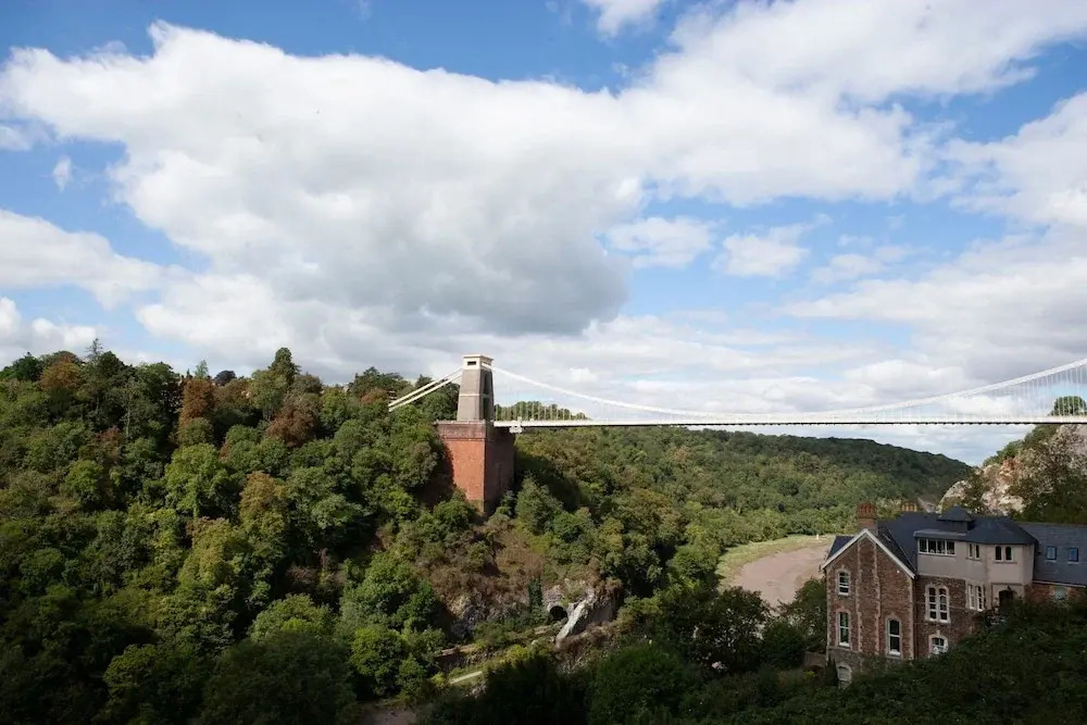 5 Bedroom House Near Clifton