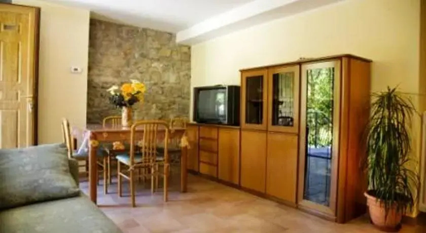 Casa In Pietra