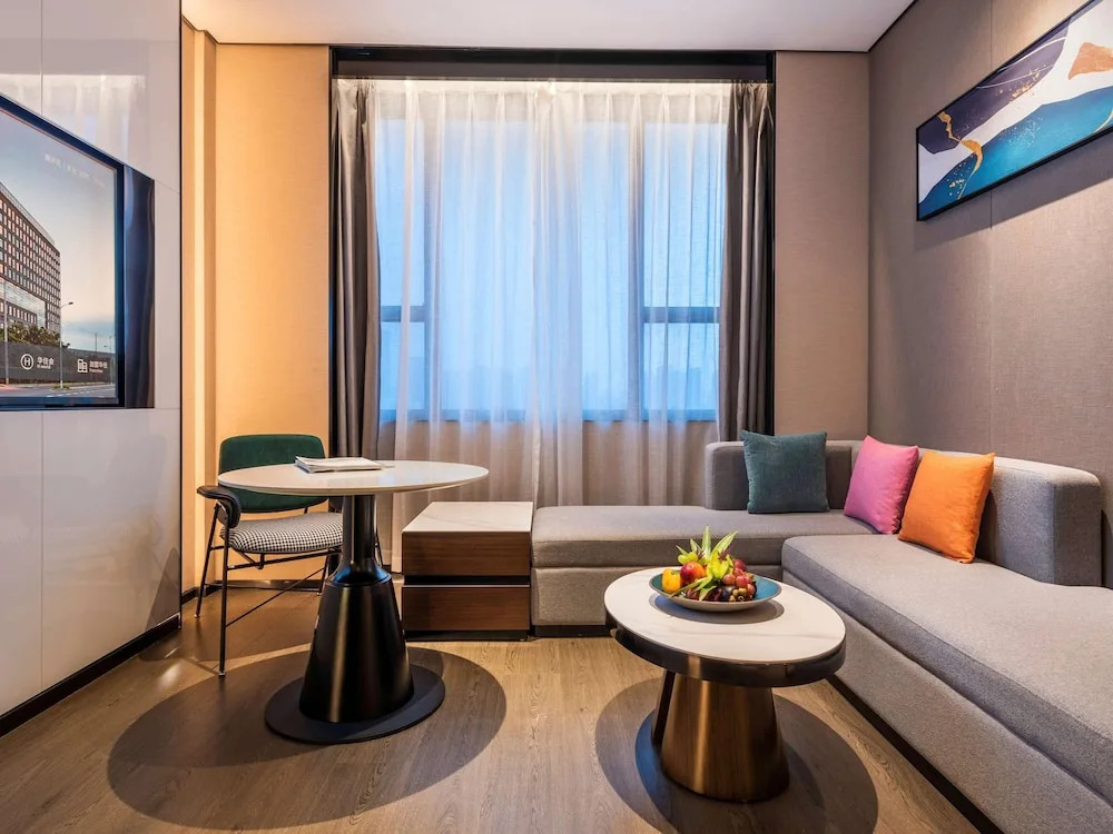 Ji Hotel (Tianjin Drum Tower)