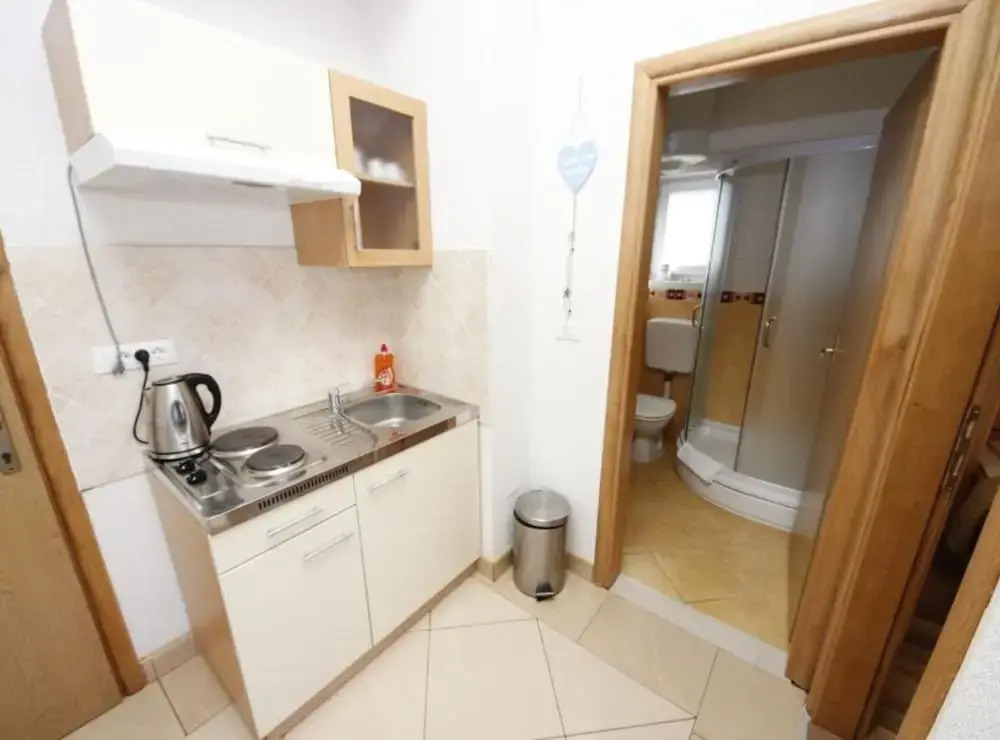 Apartments Katija