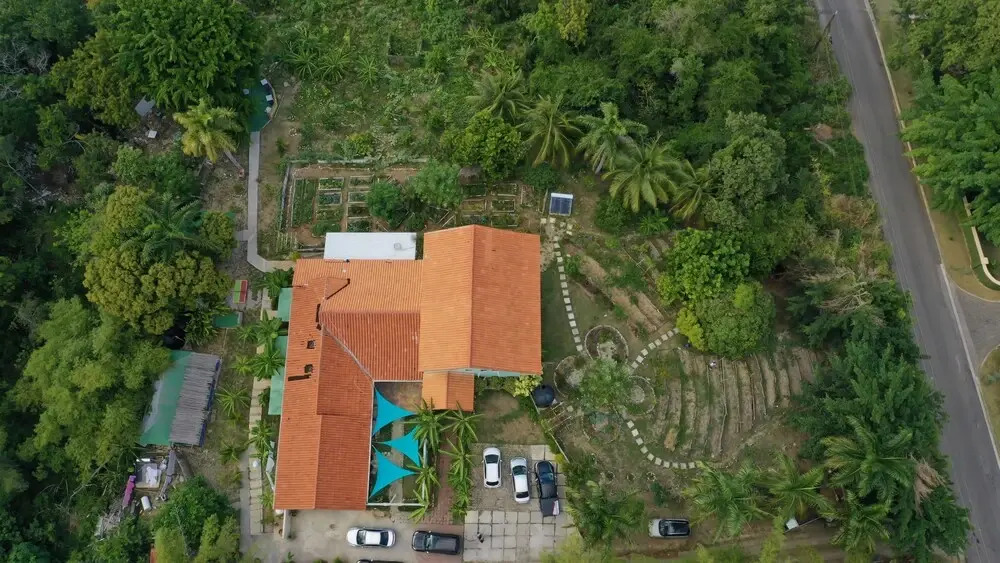 Russell Villas Garden House