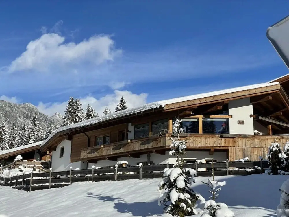 Holiday Apartment Alpengluhen