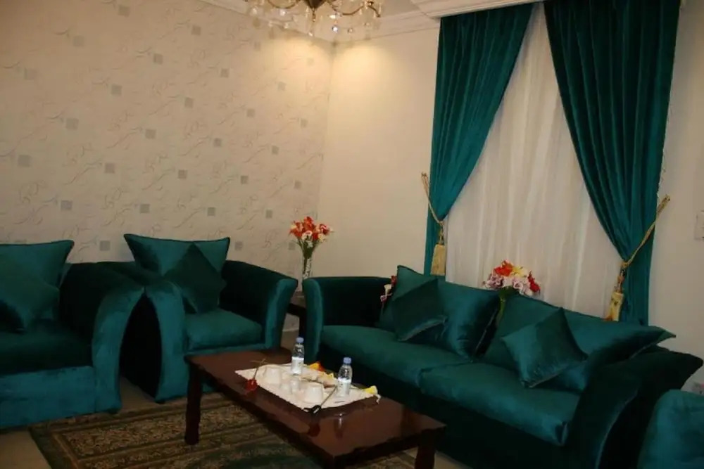Deyafah Layali Al Reef Furnished Units