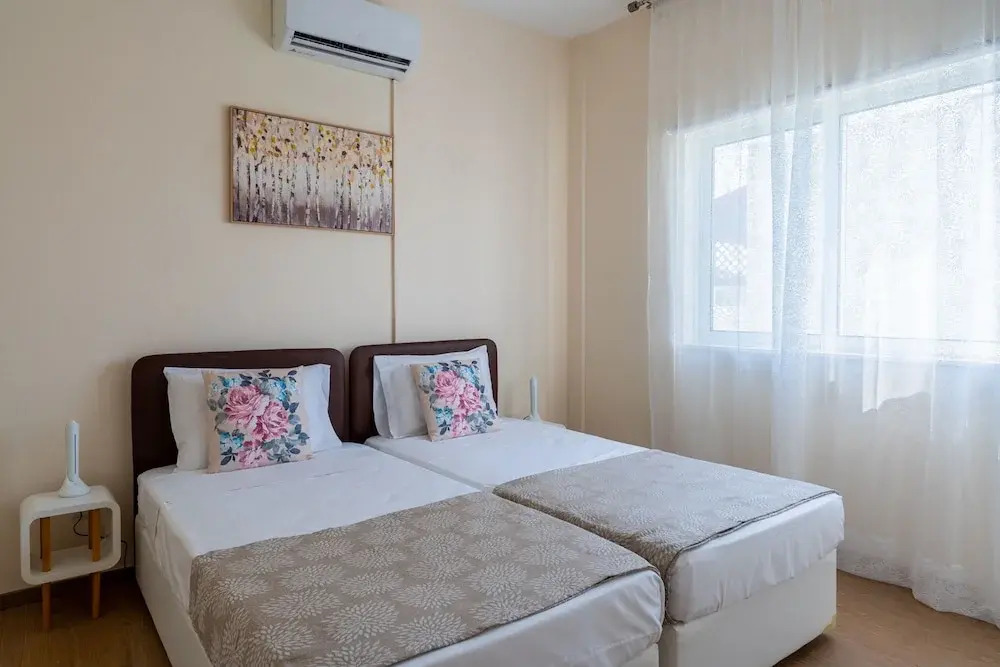 147 VOR - Stay Bloom Apartment