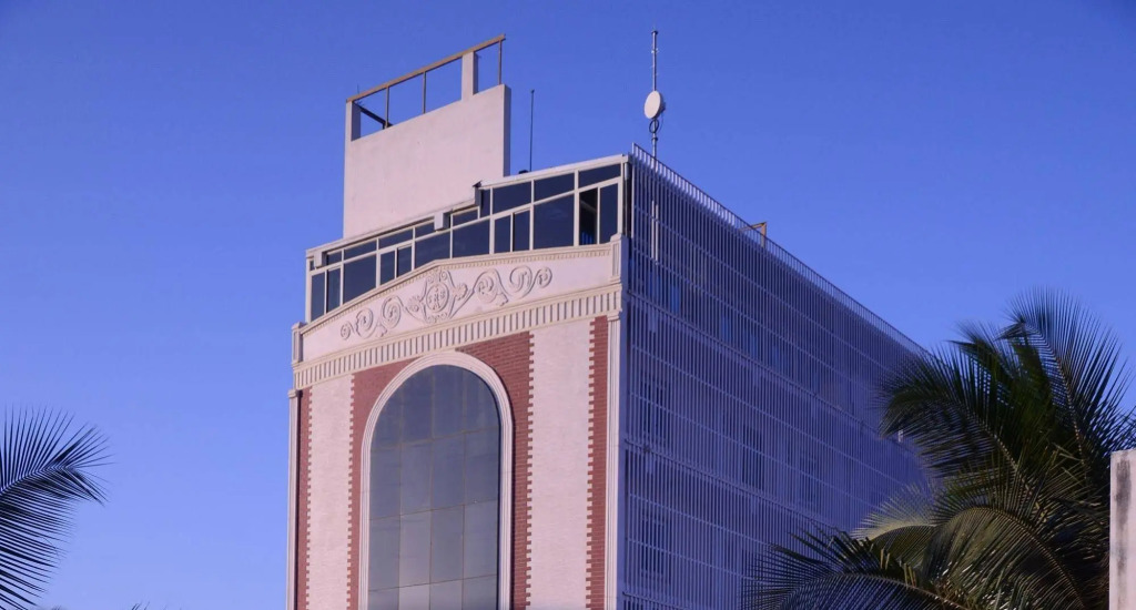 Sunray Hotel