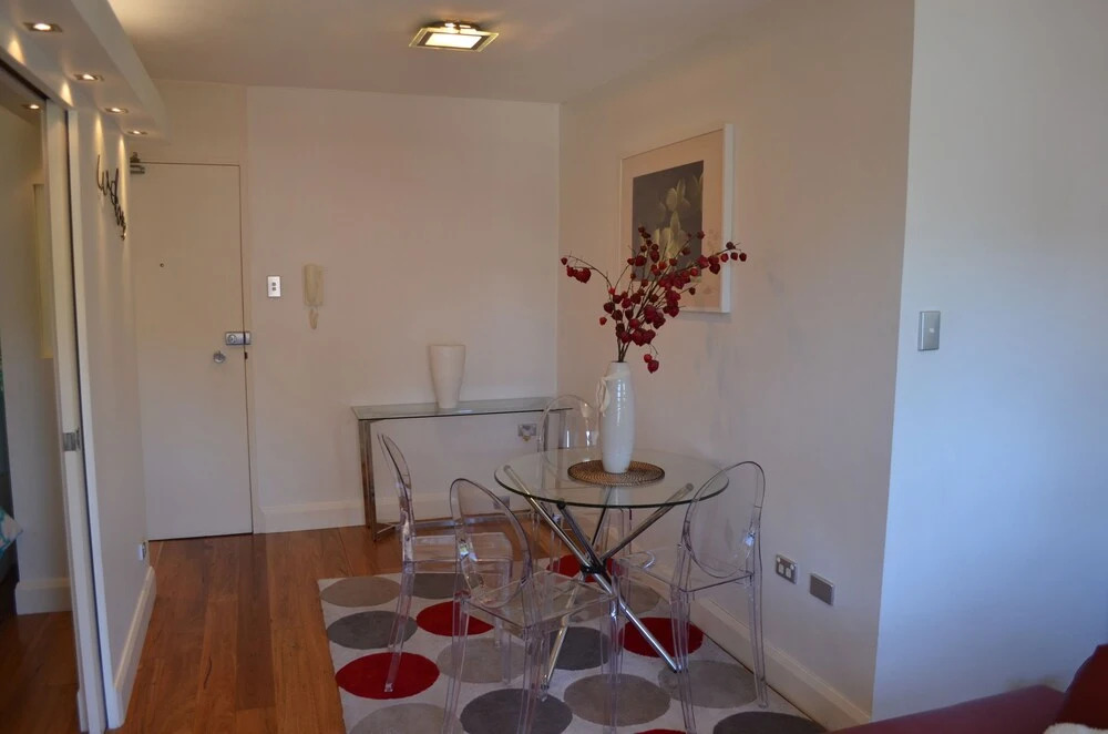 Potts Point Chic, Sydney Apartment