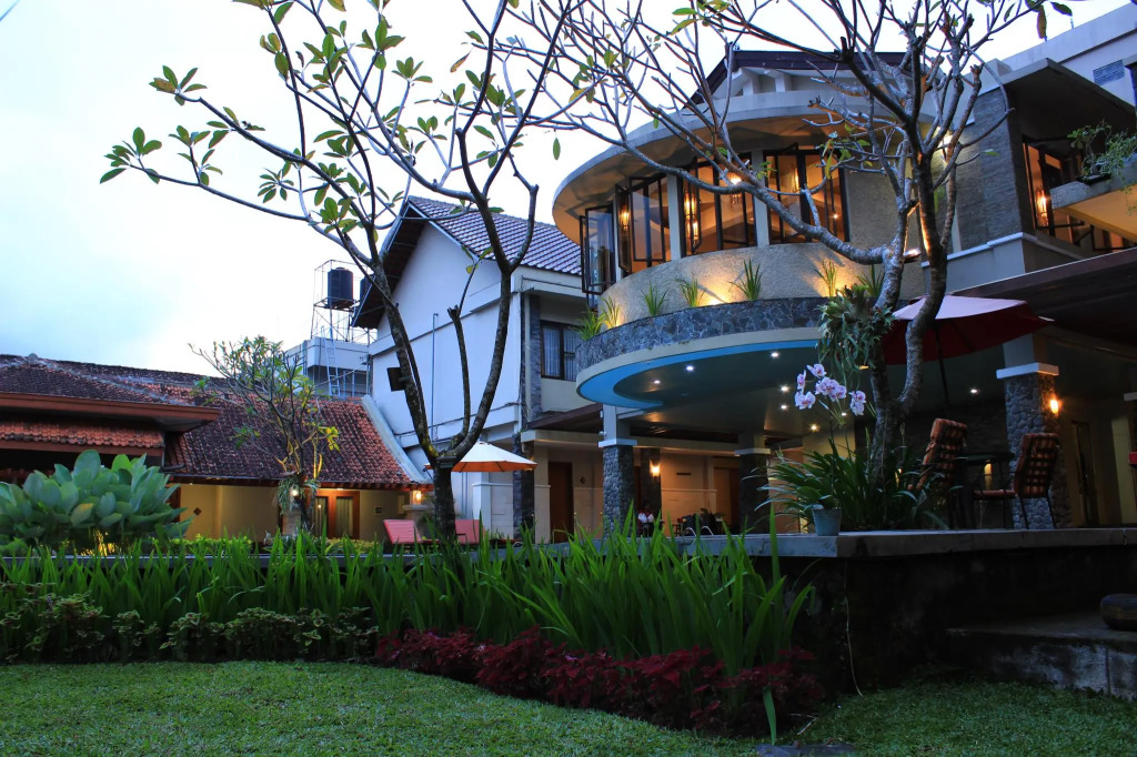Hotel Sriti Magelang