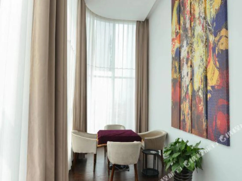 U-FREE Hotel (Jiading Jialuo Road)
