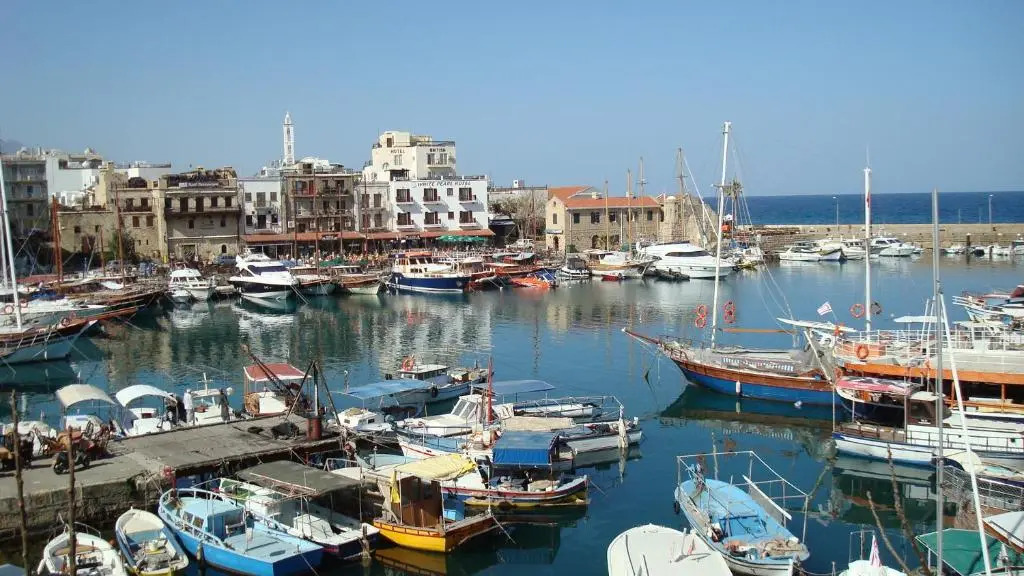 Oliva Faros Suite