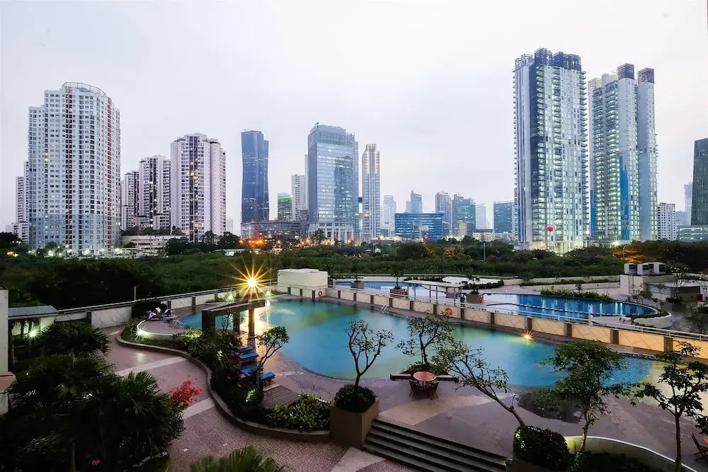 2Br Near Mrt Station At The Wave Kuningan