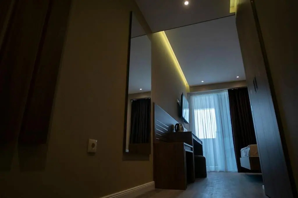Leo Group Luxury Apartment 24-11 Alliance Palace